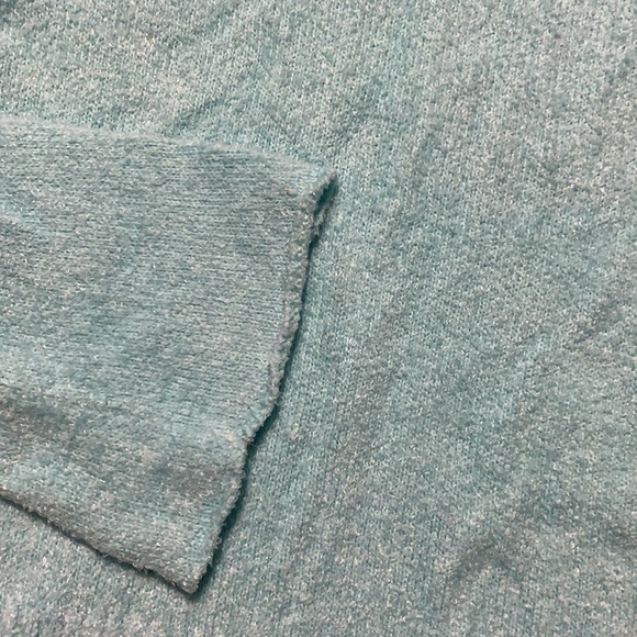 Like new super soft juniors aqua off shoulder sweater - Picture 3 of 6